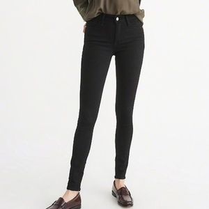 Abercrombie & Fitch Black Skinny Jeans